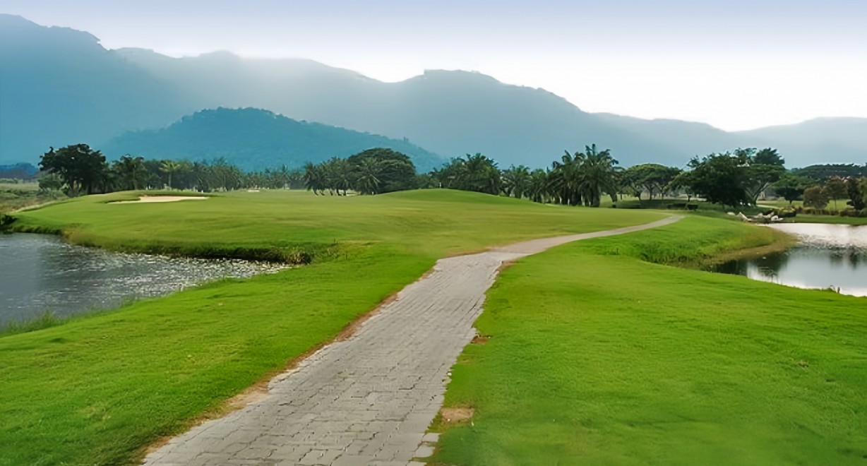 Palm Hills Golf Club and Residence